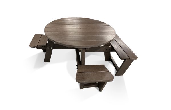 Plastic table deals tops outdoors